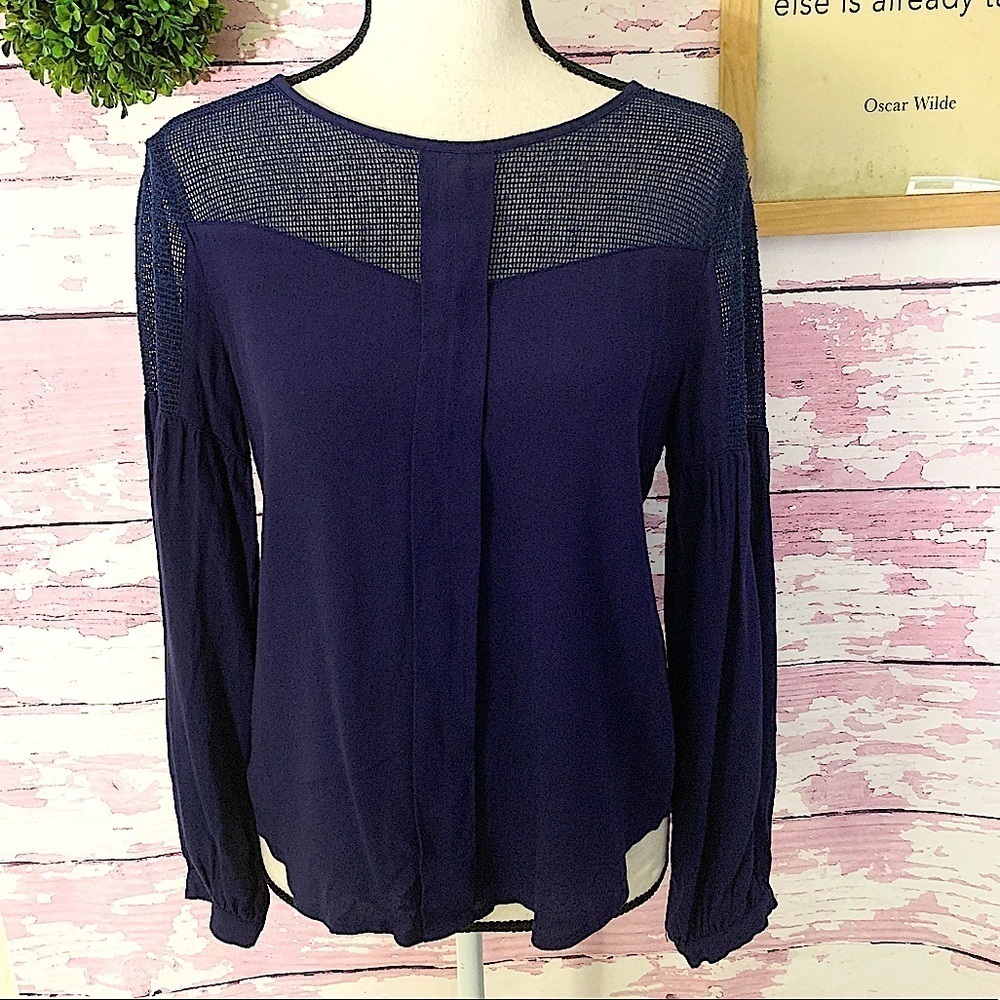 LOVE CULTURE Women’s Navy Blue SCOOP NECK Long Sleeve Mesh Top Small Keyhole